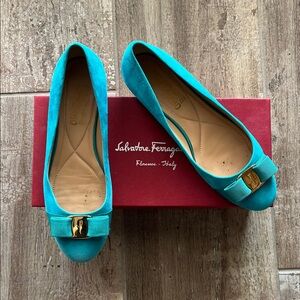 Salvatore Ferragamo Suede Flats with Bow and Gold Buckle size 9